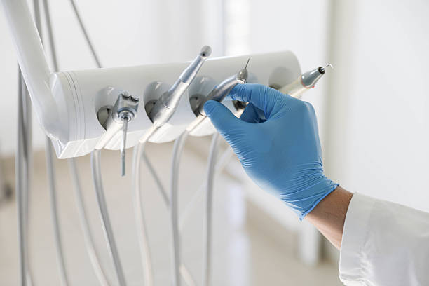 Professional Wisdom Tooth Removal technician working in Collierville, CA